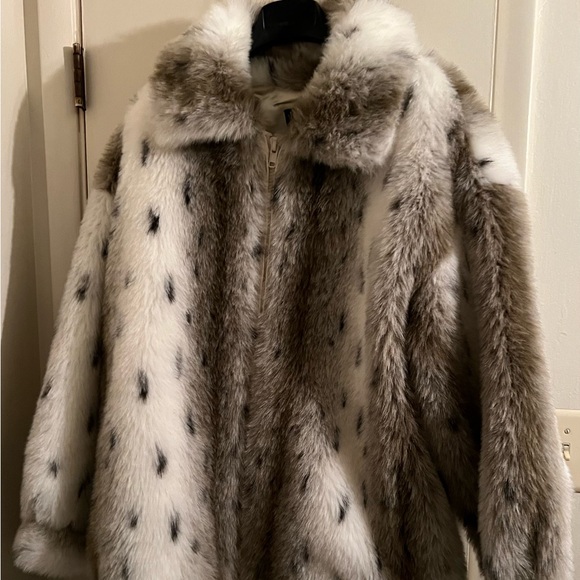 Fabulous Furs Jackets & Blazers - Jacket- Lynx Faux Fur Bomber Style Size XL